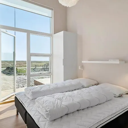 Holiday home Beautiful In With Sauna Hadsund