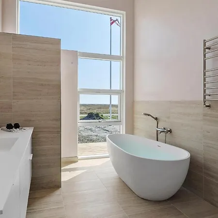 Feriehus Beautiful In With Sauna *
