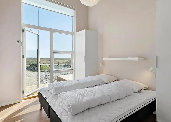 Nyaraló Beautiful In With Sauna Hadsund